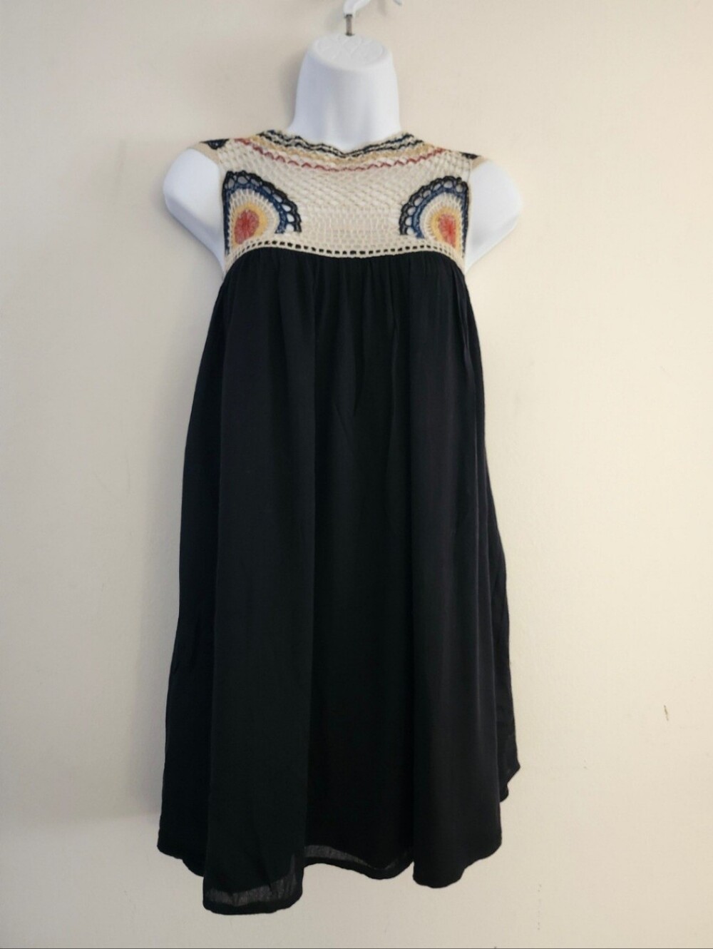 Contempo Casuals Boho Crochet Trapeze Dress Size S Color: Black/Multi